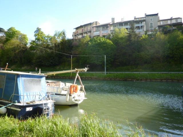 Le Mas-dʼAgenais Le Dormeur Du Val B&B 외부 사진