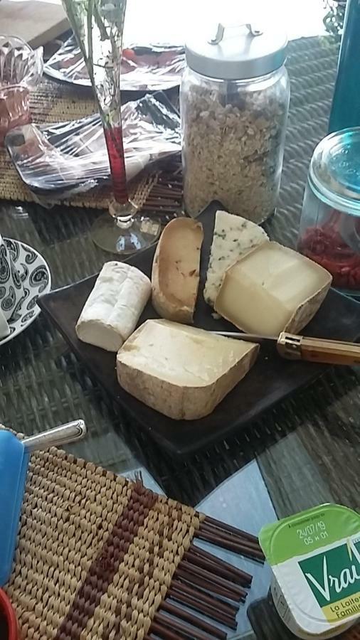 Le Mas-dʼAgenais Le Dormeur Du Val B&B 외부 사진
